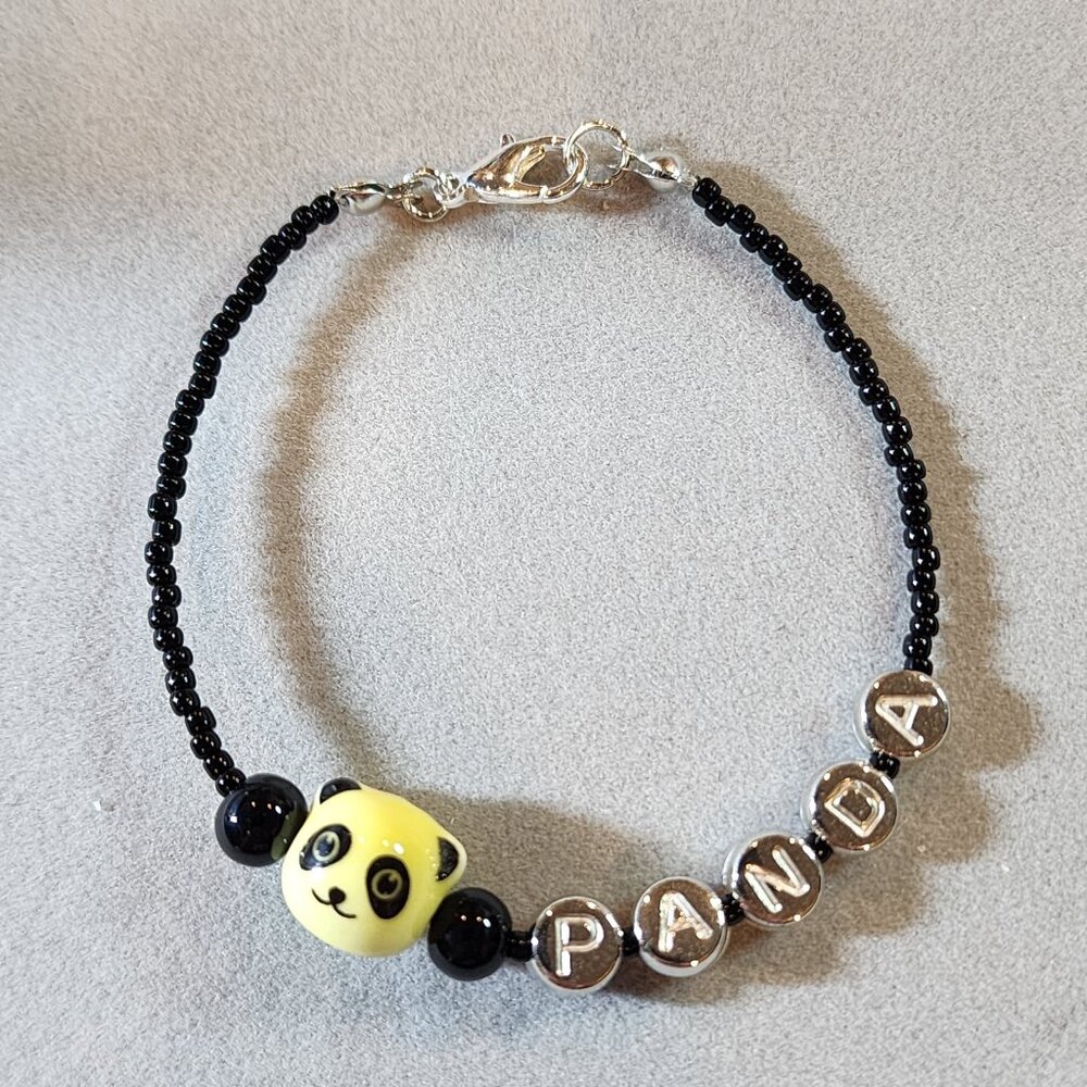Adorable ceramic panda beaded bracelet